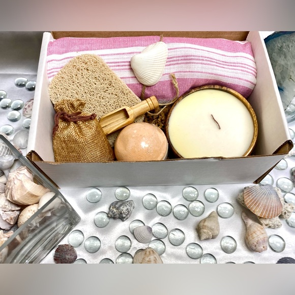 🔥SALE🔥 Handmade Luxury Spa Gift Set - Picture 3 of 3